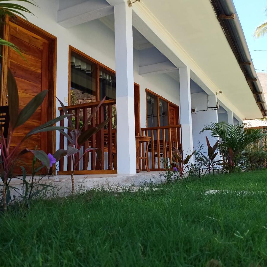 Elisa Homestay Areguling Kuta  Экстерьер фото